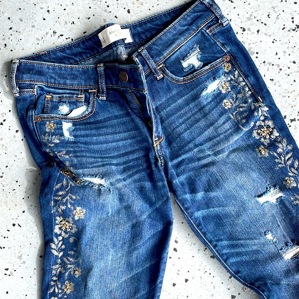 Fun Abercrombie embellished jeans